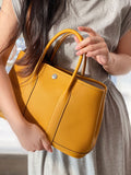 Amelia - HMS Bags - 1751