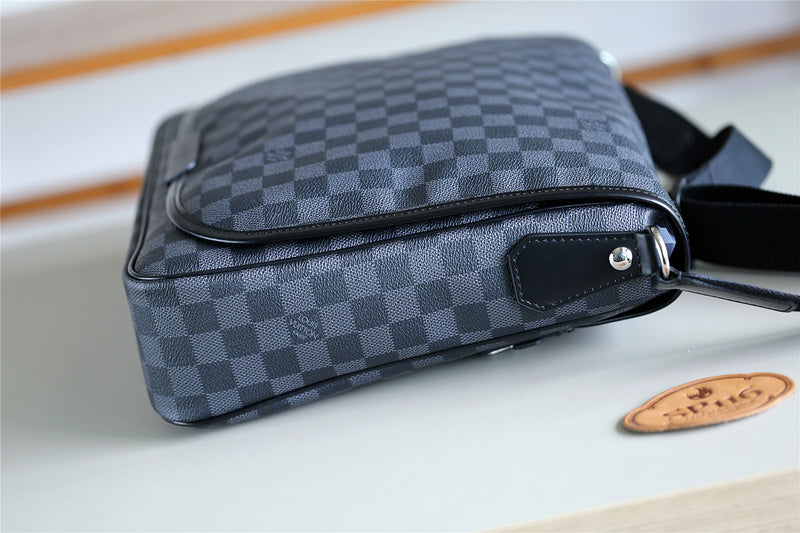 Fan Fashion Lu-Vi bags - 10469