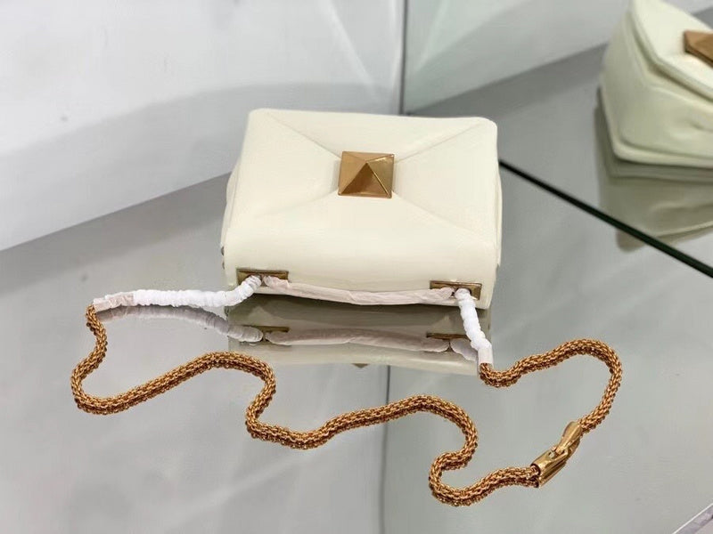 Amelia's Bag Gallery - VEL Bags - 340