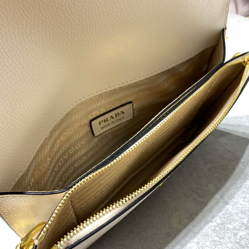 Amelia- PRDA  LUXURY BAGS - 607