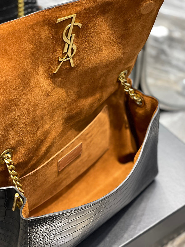 Amelia - YSL Bag - 4207