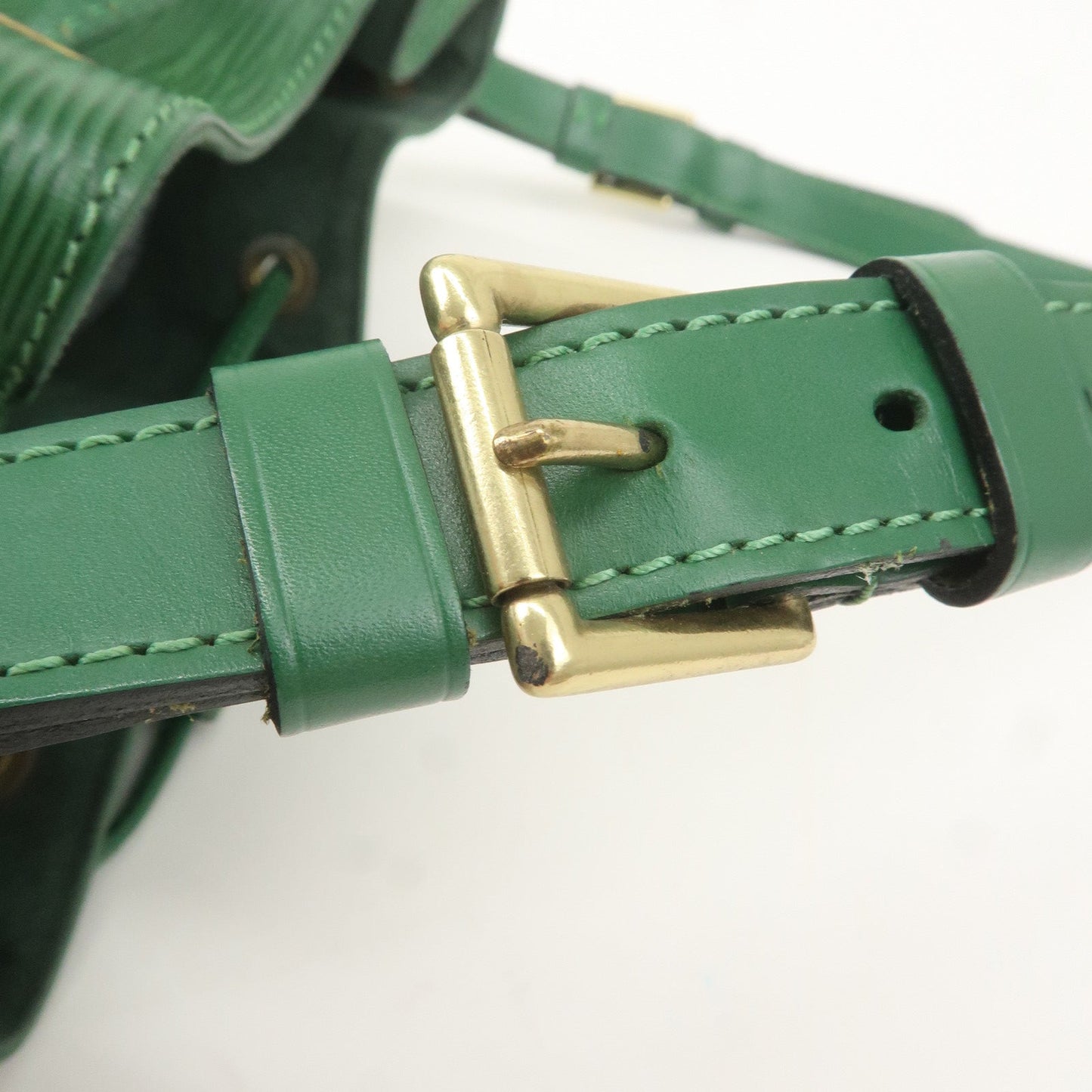 Louis Vuitton Epi Noe Shoulder Bag Borneo Green M44007