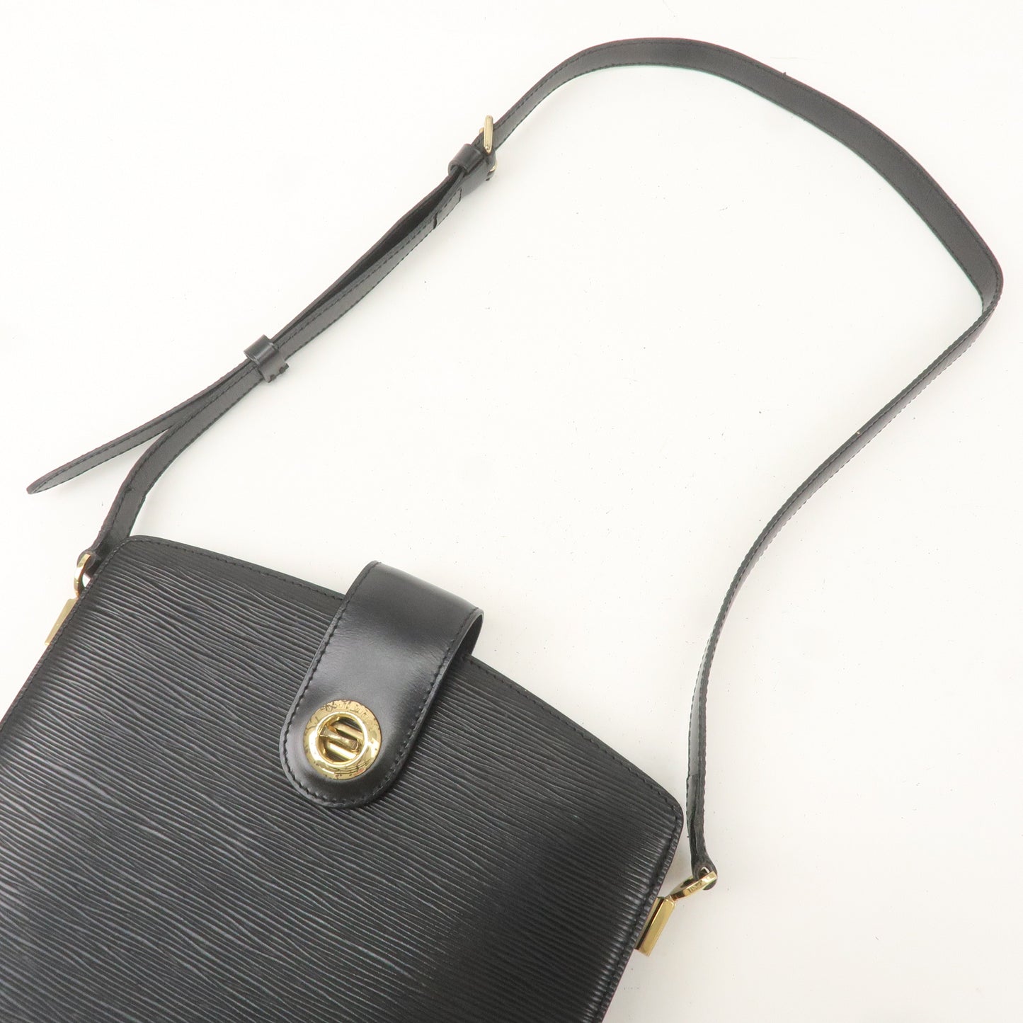 Louis Vuitton Epi Capucines Shoulder Bag Noir Black M52342
