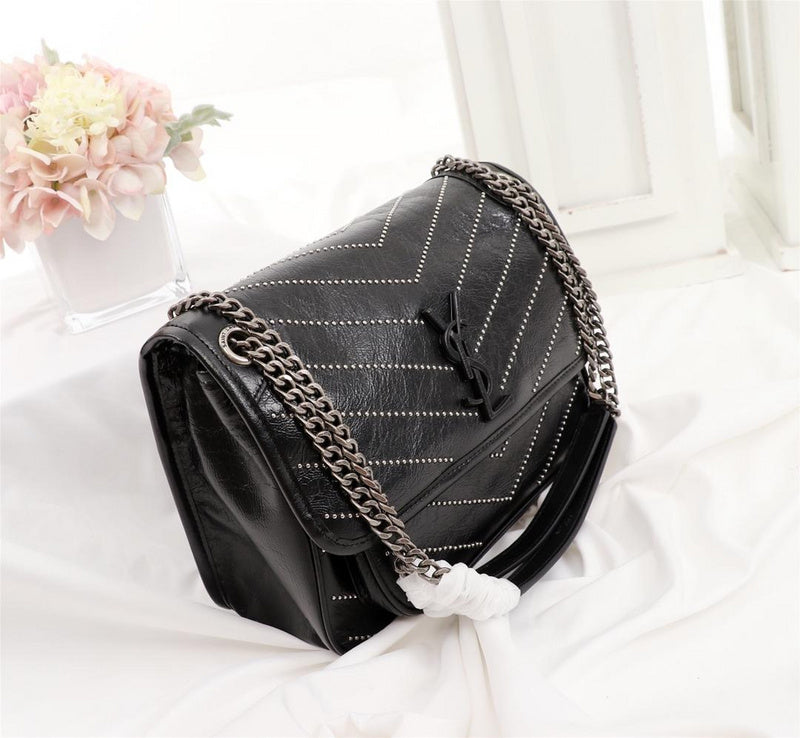 Amelia - YSL Bag - 2638
