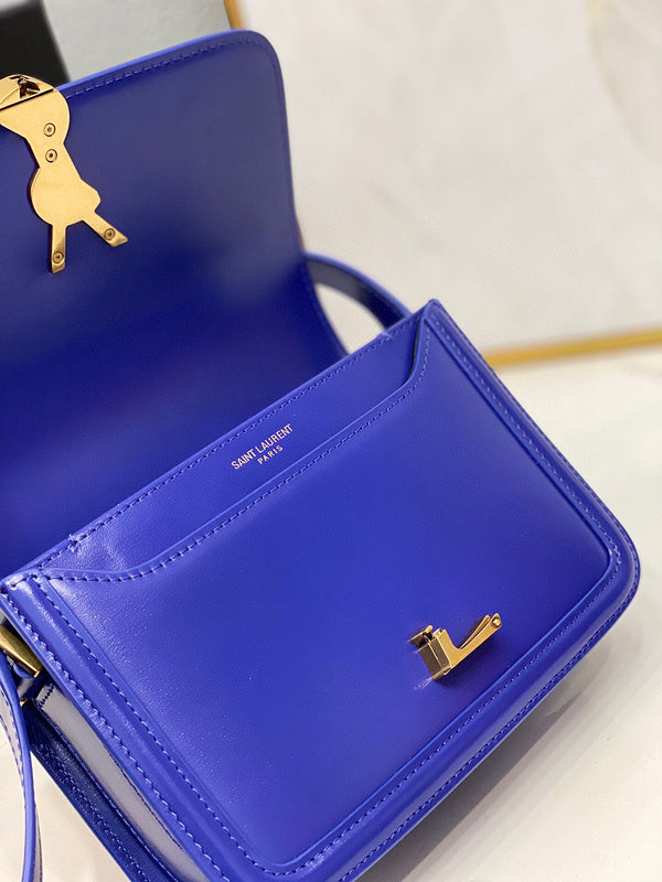 Amelia - YSL Bag - 2137