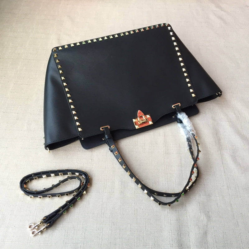 Amelia's Bag Gallery - VEL Bags - 696