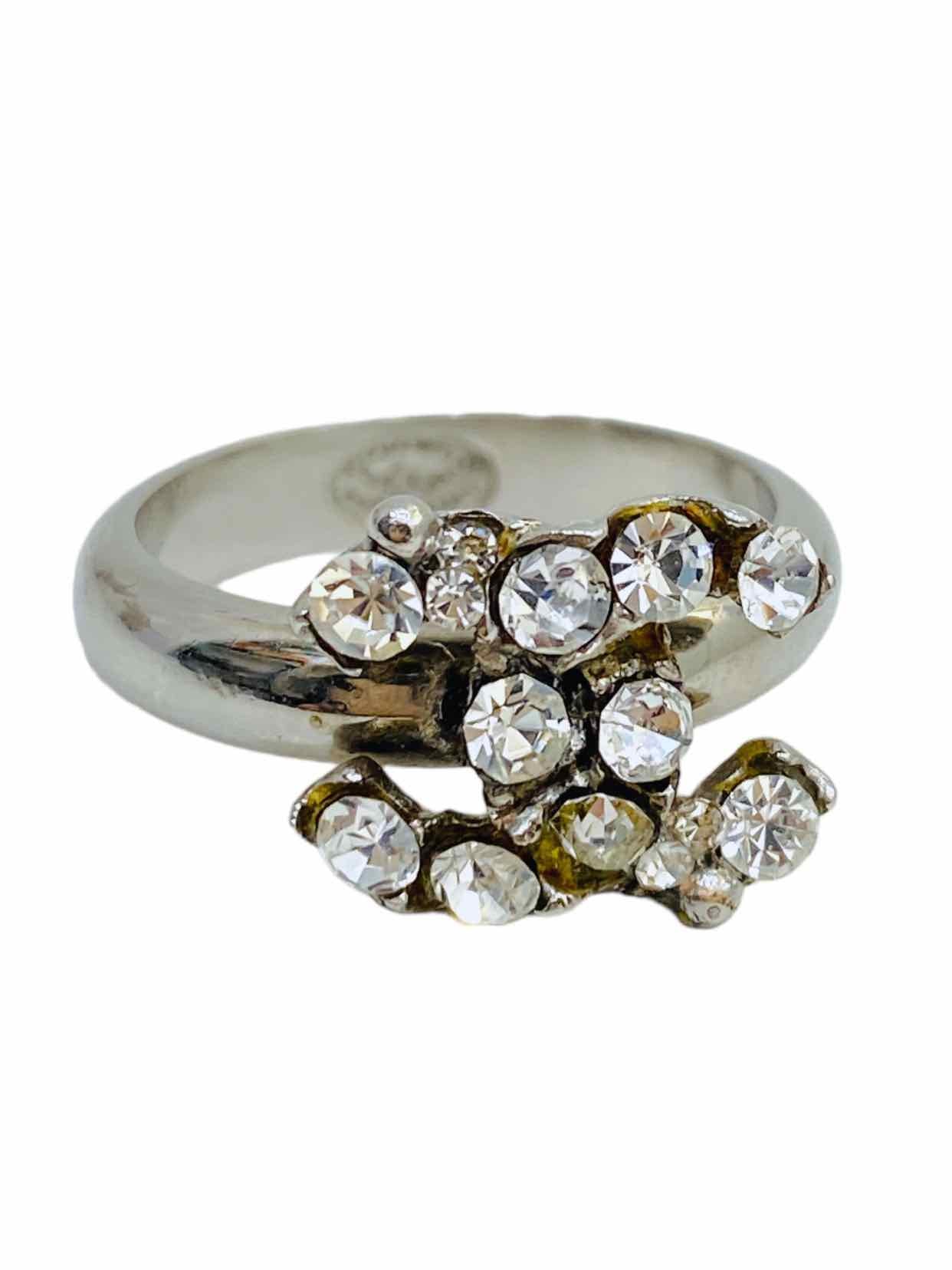 CHANEL Fashion Ring