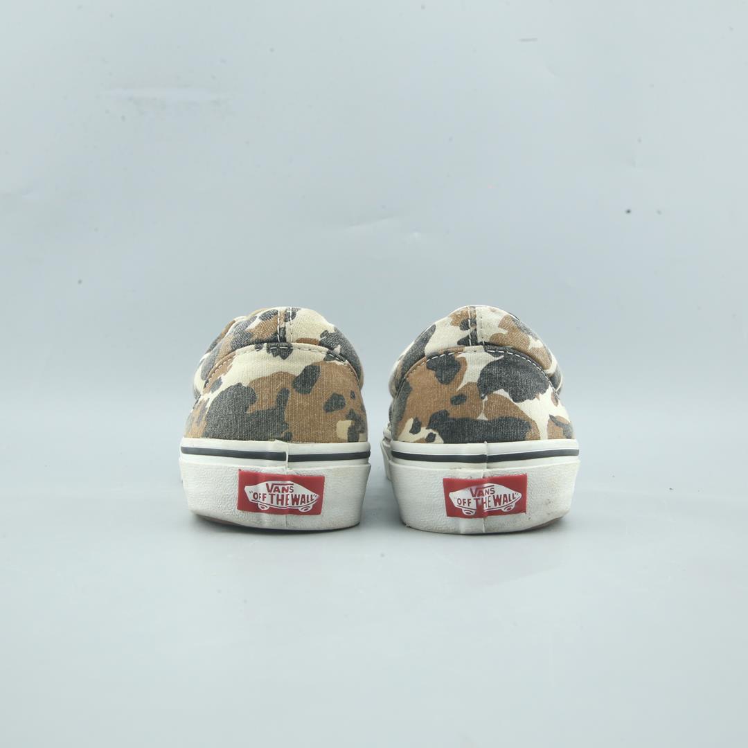 VANS AUTHENTIC
