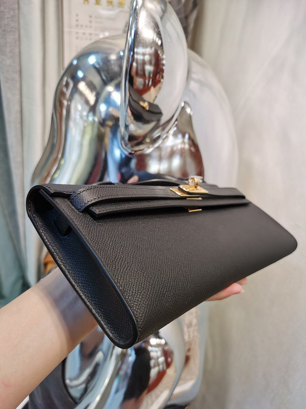 Amelia - HMS Bags - 1593
