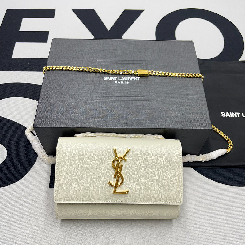 Amelia - YSL Bag - 2030