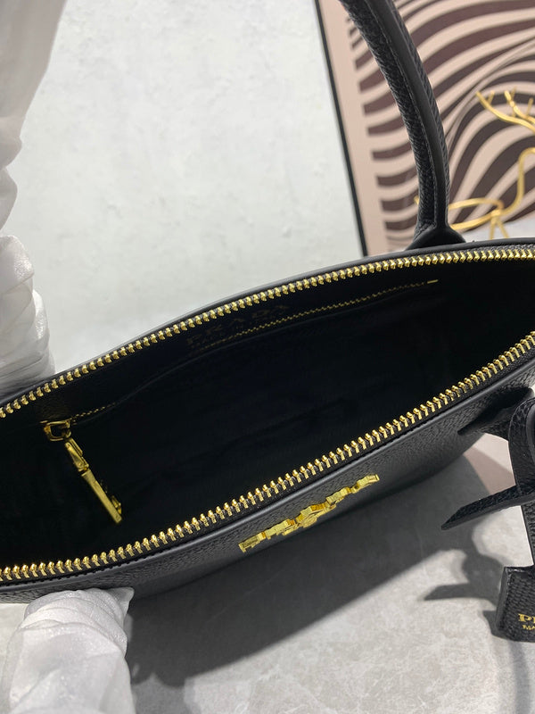 Amelia- PRDA  LUXURY BAGS - 789