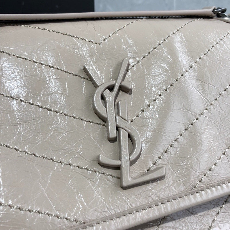 Amelia - YSL Bag - 4050