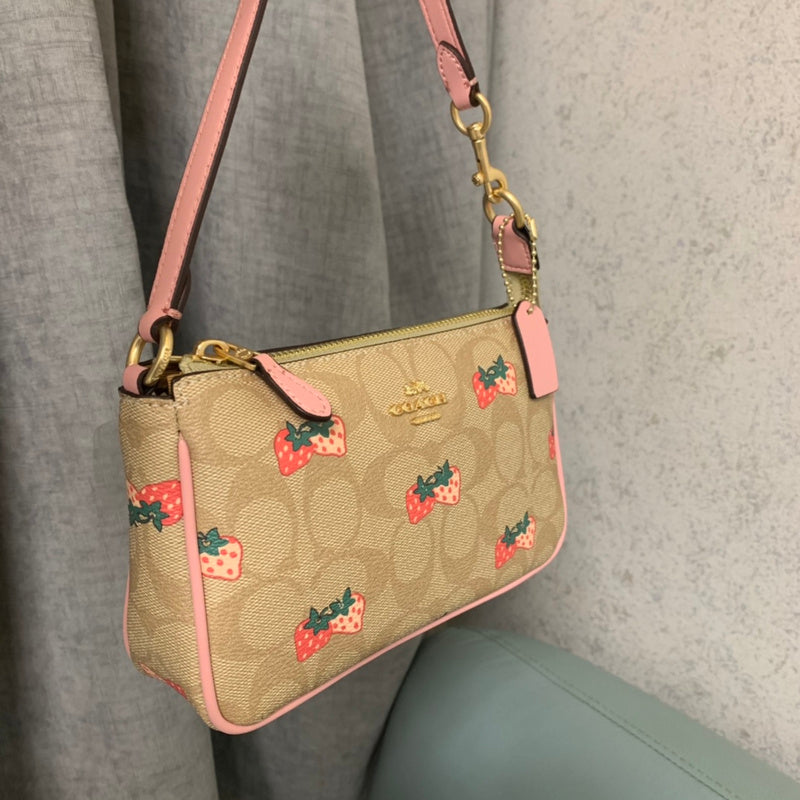Amelia-i CAH Bags - 389