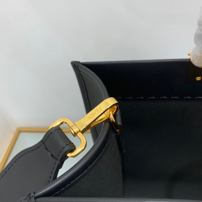Amelia's Bag Gallery - VAR Bags - 232