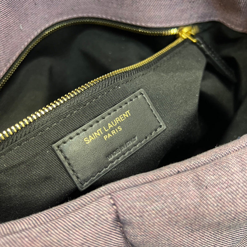 Amelia - YSL Bag - 3666