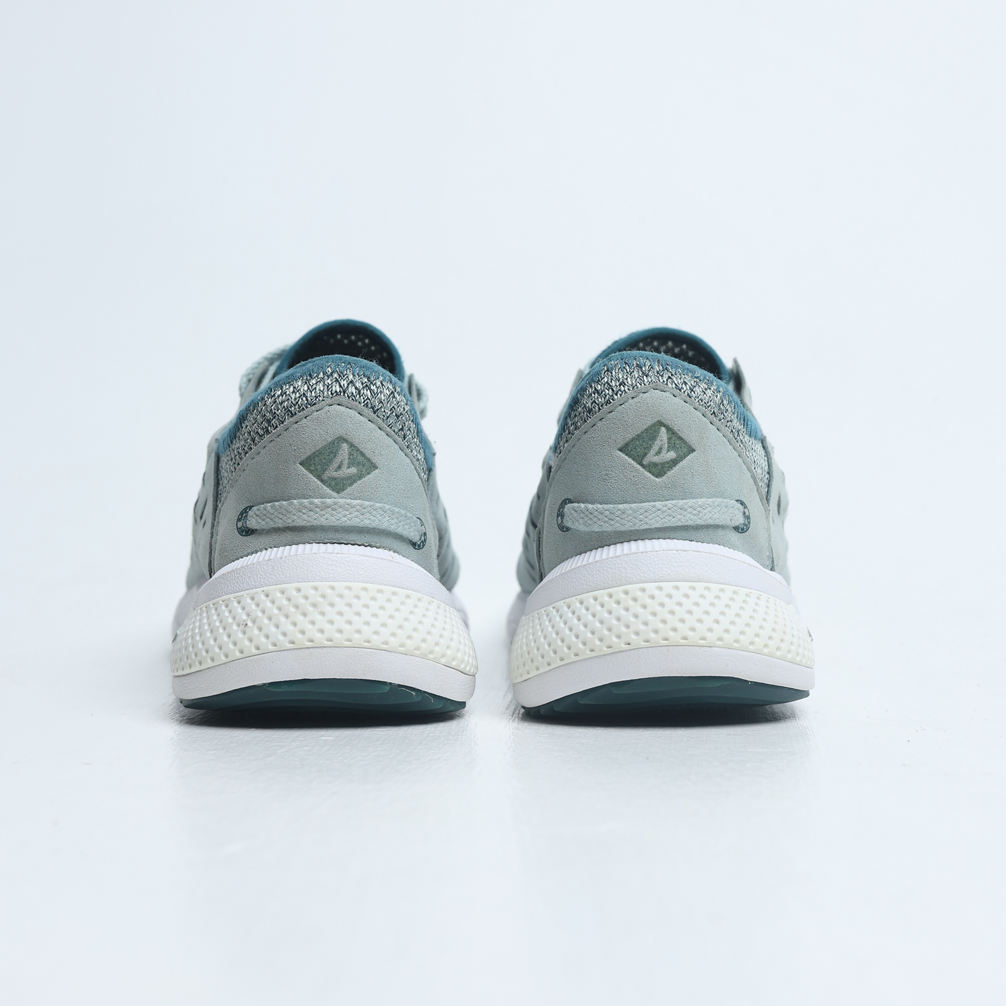 Sperry -  Sperry women s 7 store seas sport sneaker - Sea Green
