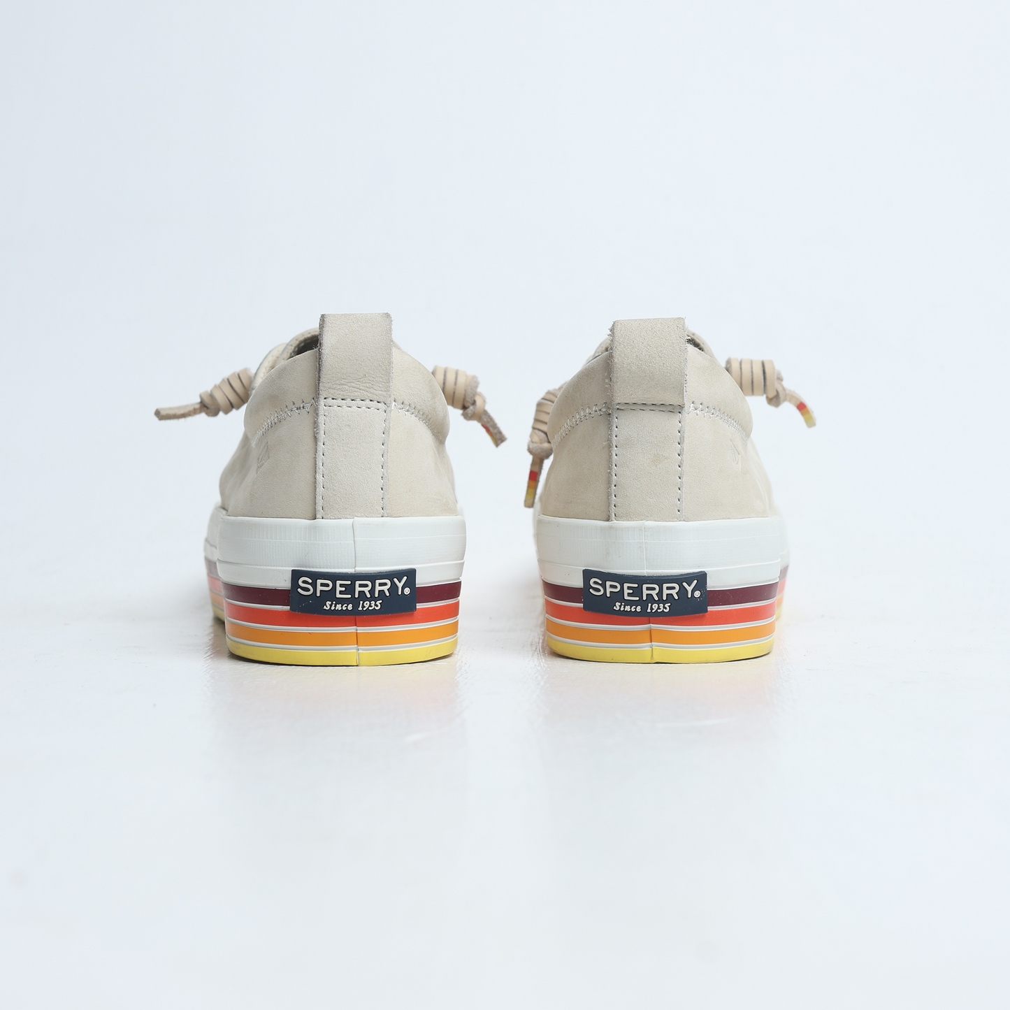Sperry - Women's Crest Vibe Low Platform Leather Sneaker Beige - Tapue