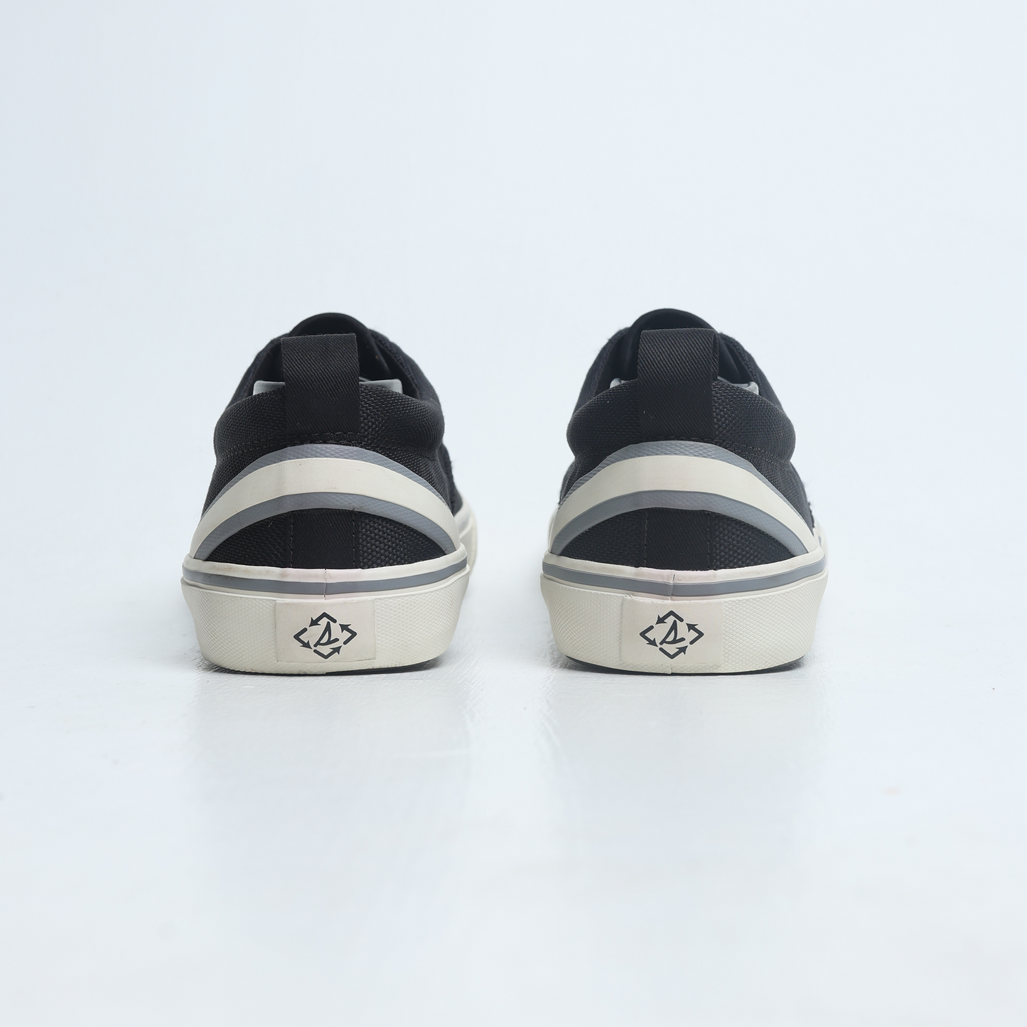 Sperry -  Men's SeaCycled™ Striper II CVO Sneaker - Black