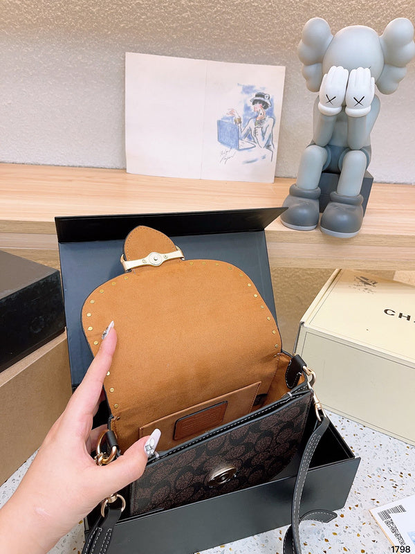 Amelia - CCH Bags - 009