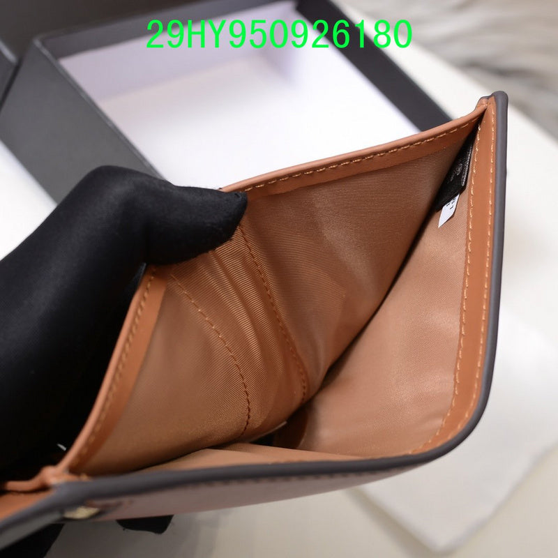 Amelia - CAH Wallet - 129
