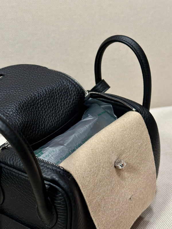 LO - HRMS DESIGNER BAGS - WOMEN BAGS - 977