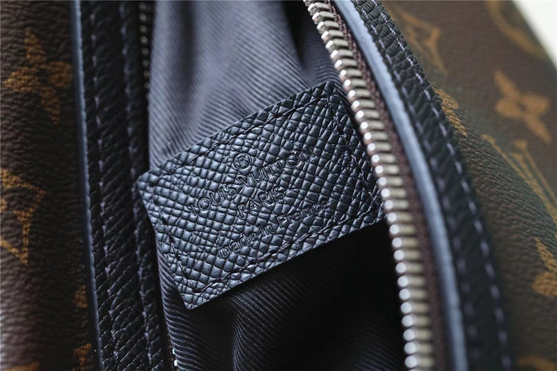 Fan Fashion Lu-Vi bags - 9950