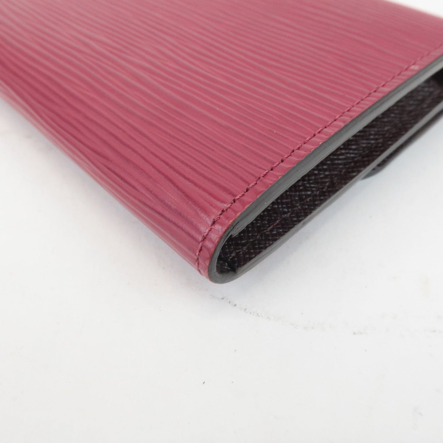 Louis Vuitton Epi Portefeuille Emily Wallet Fuchisa M60851