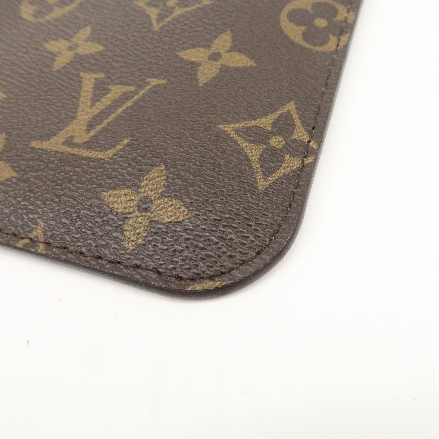 Louis Vuitton Monogram Neverfull MM Pouch