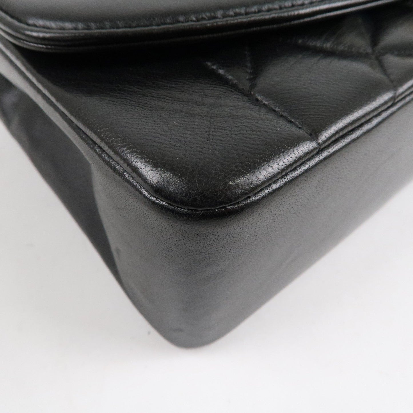 CHANEL Matelasse Lambskin Diana Chain Shoulder Bag Black A01165