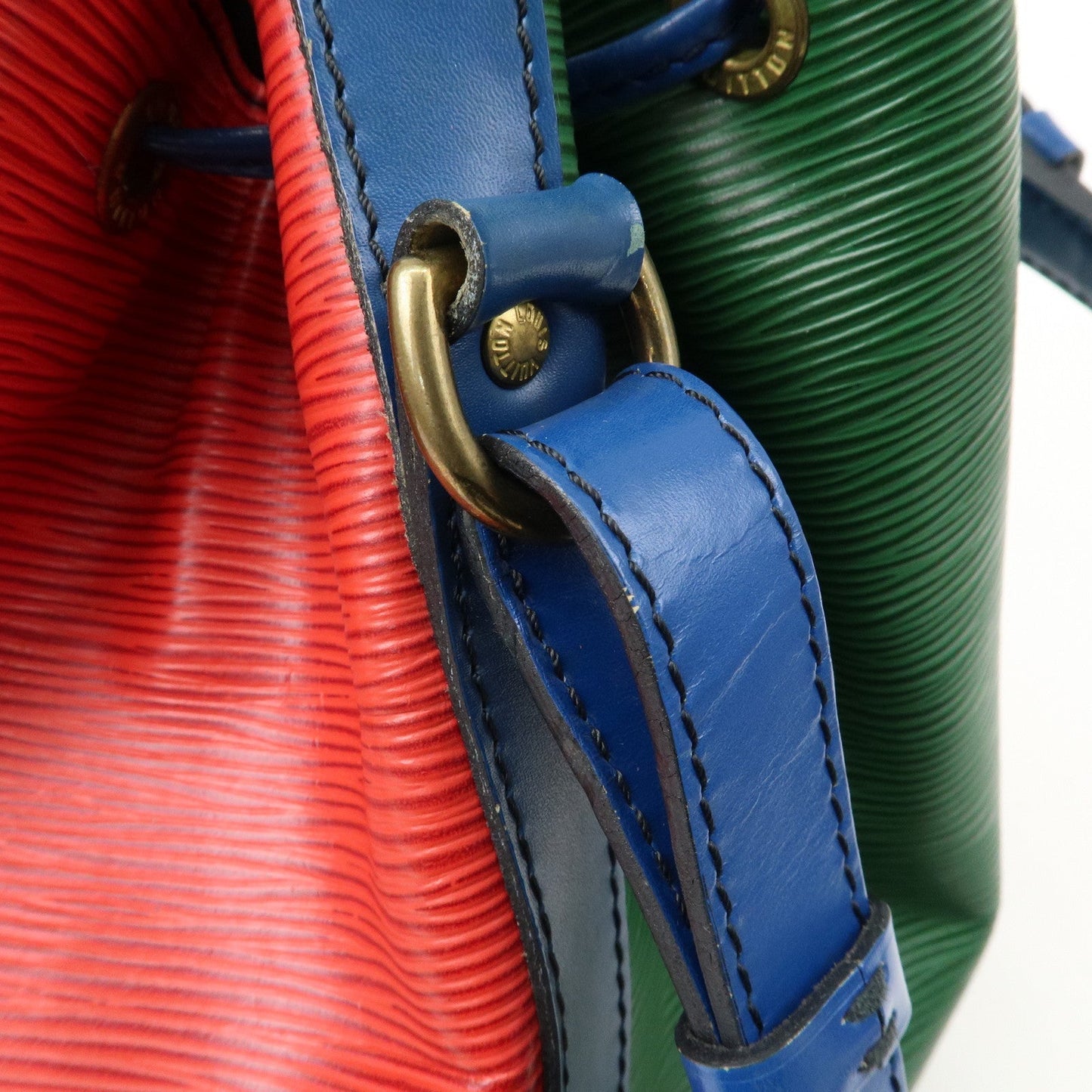 Louis Vuitton Epi Petit Noe Tricolore Shoulder Bag M40678
