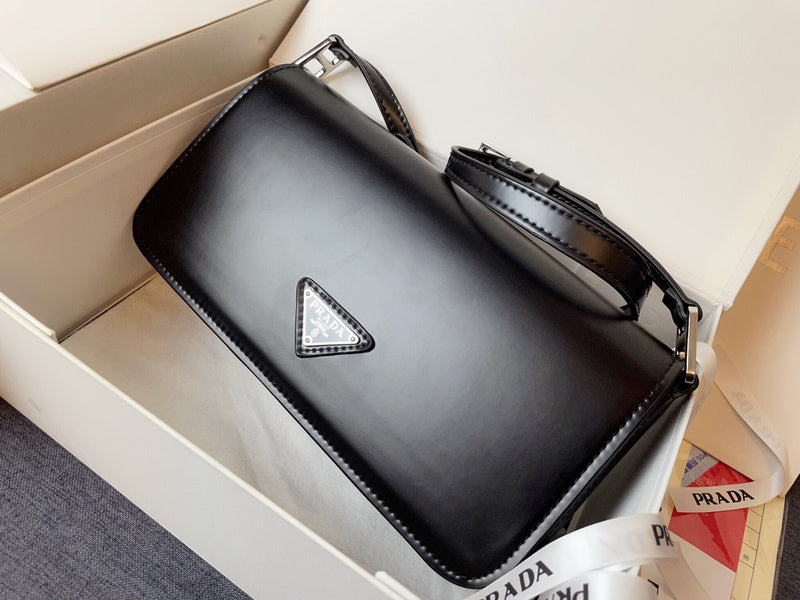 Amelia- PRDA  LUXURY BAGS - 580