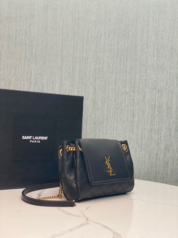 Amelia - YSL Bag - 2069