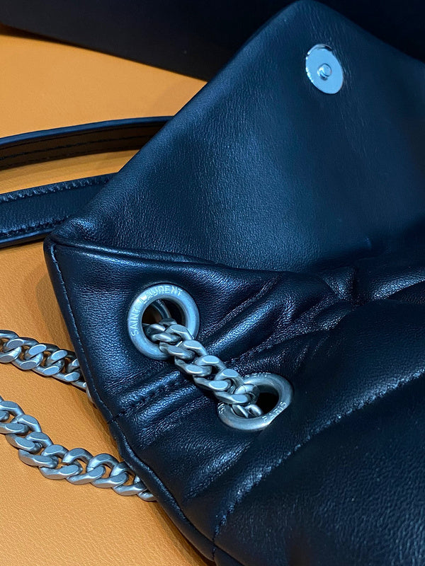 Amelia - YSL Bag - 2100