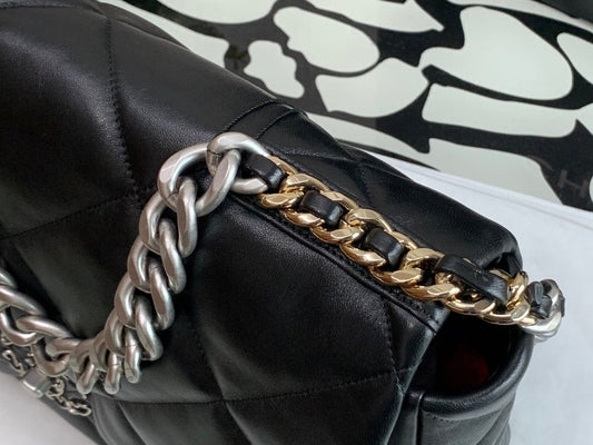 CHL -  19 Maxi Handbag Black For Women 14in/36cm