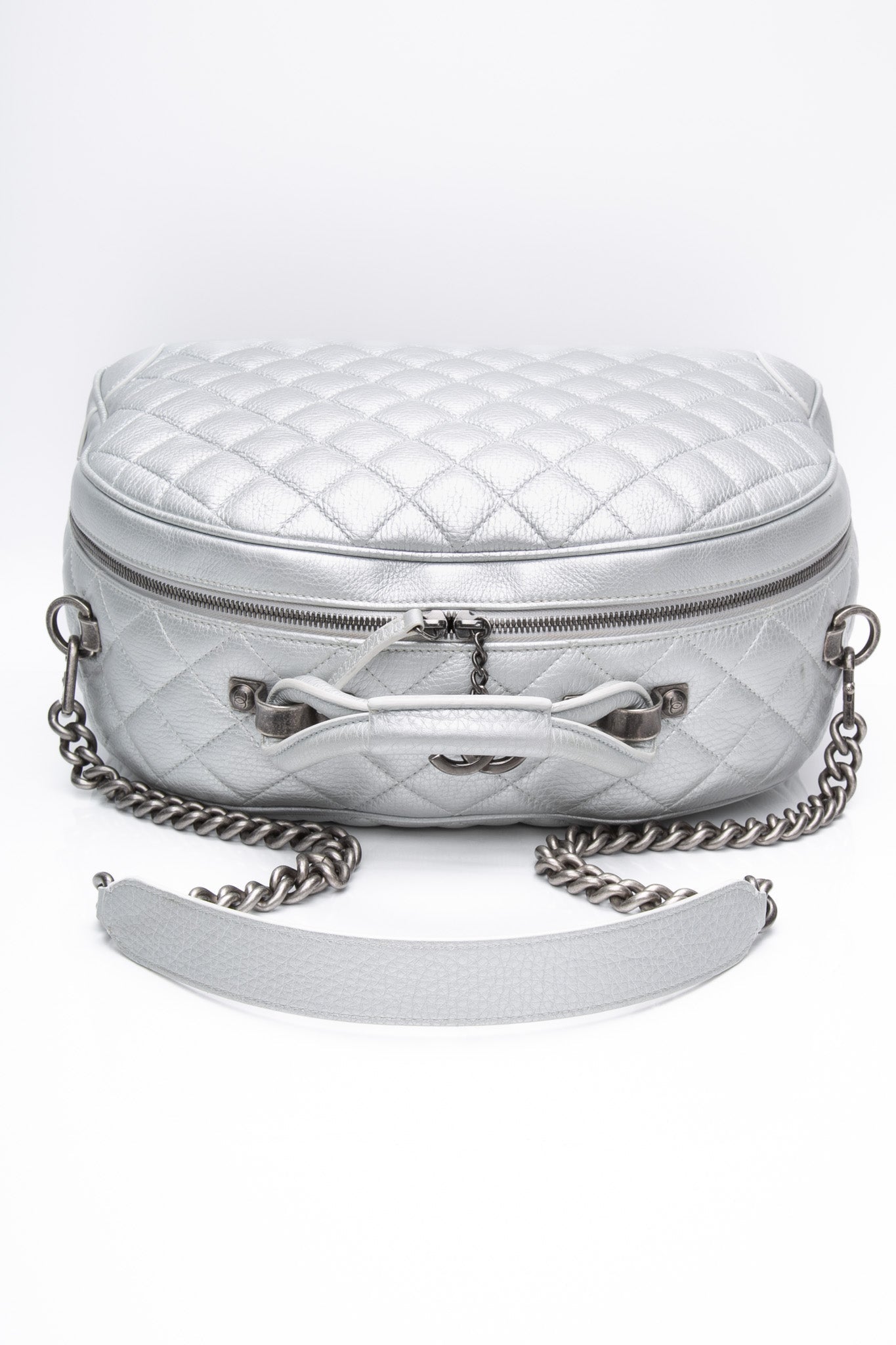 CHANEL Silver Metallic Calfskin Quilted Medium Airlines Round Trip Bowling Bag