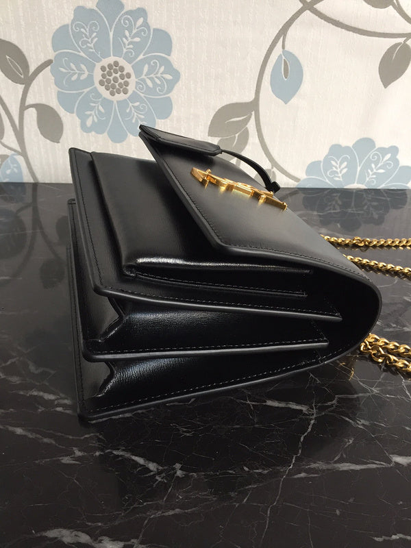 Amelia - YSL Bag - 3517