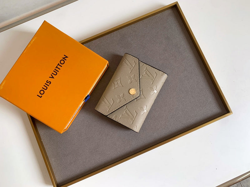 Amelia- LOV  Luxury  Wallets - 662