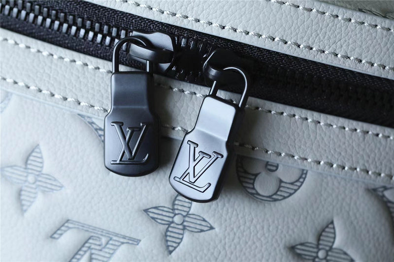 Fan Fashion Lu-Vi bags - 9563