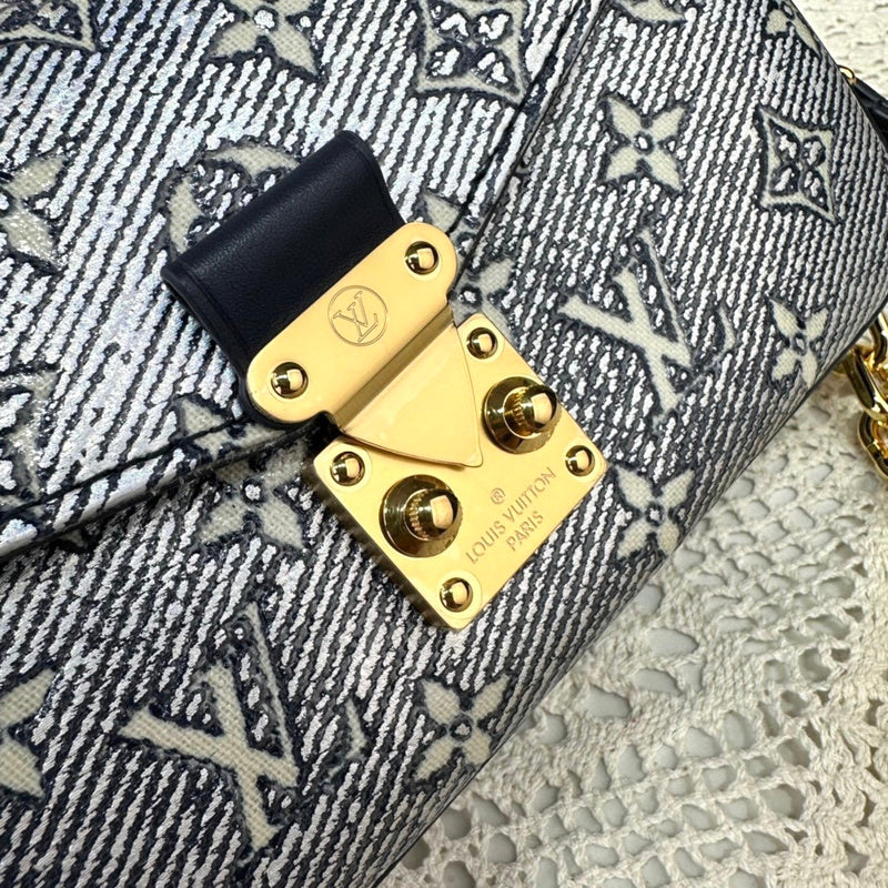 Amelia - LOV Lady Bags - 030