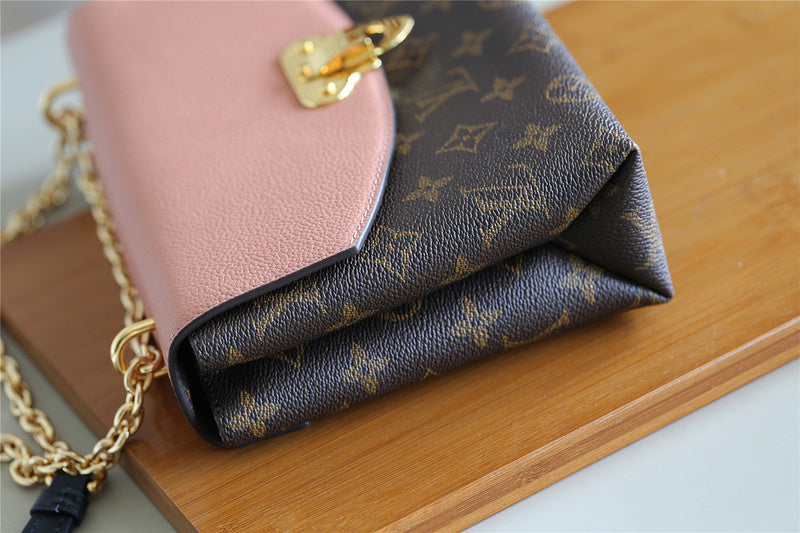 Amelia - LOV Lady Bags - 1696
