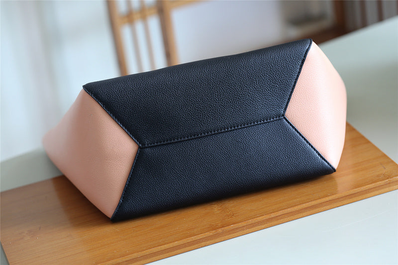 Fan Fashion Lu-Vi bags - 8242
