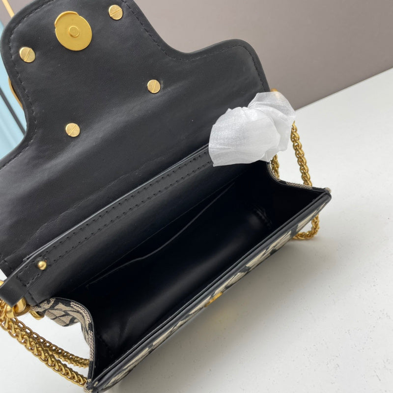 Amelia's Bag Gallery - VEL Bags - 125