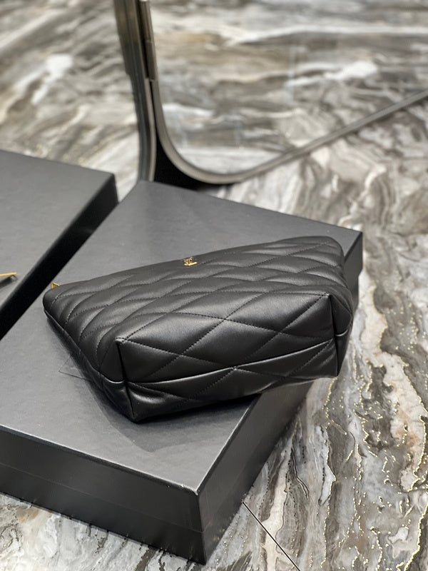 Amelia - YSL Bag - 3995
