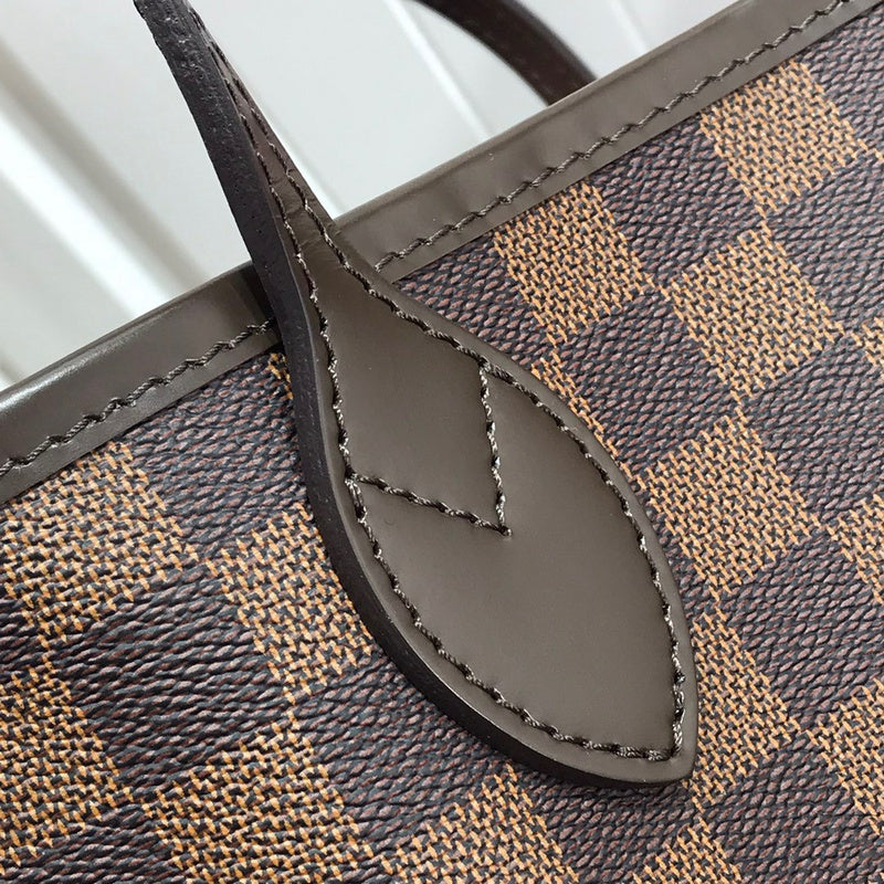 Fan Fashion Lu-Vi bags - 8067