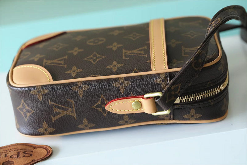 Fan Fashion Lu-Vi bags - 9902