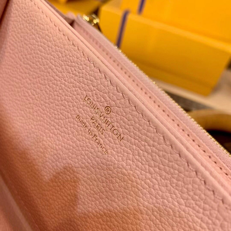 Fan Fashion Lu-Vi Bags - 16891