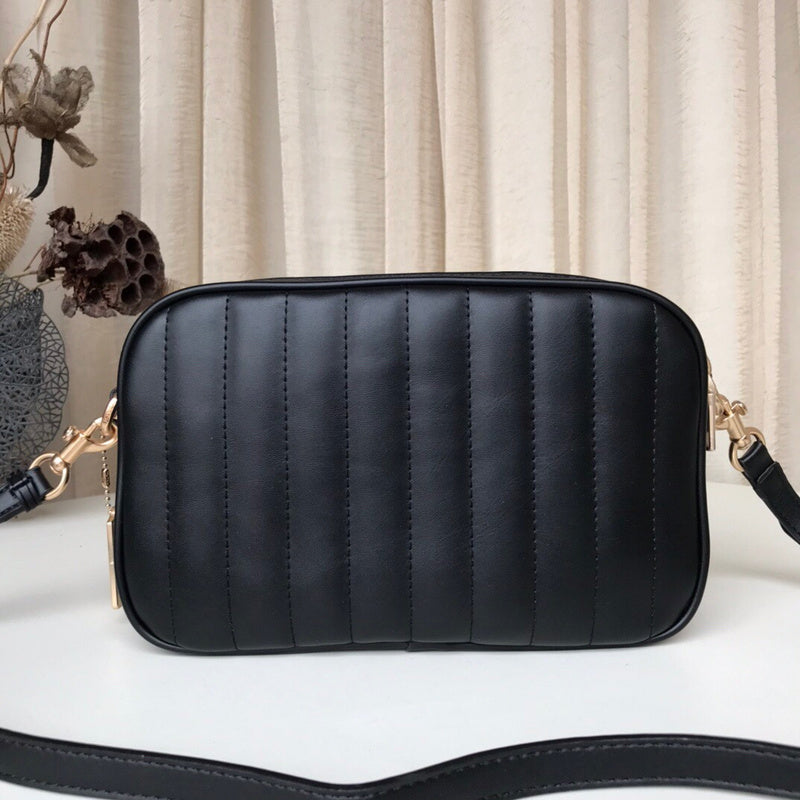 Amelia- CAH Bags - 685