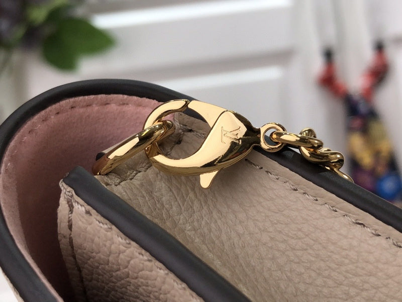 Fashion Lu-Vi bags - 3557