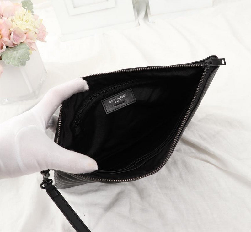 Amelia - YSL Bag - 2593