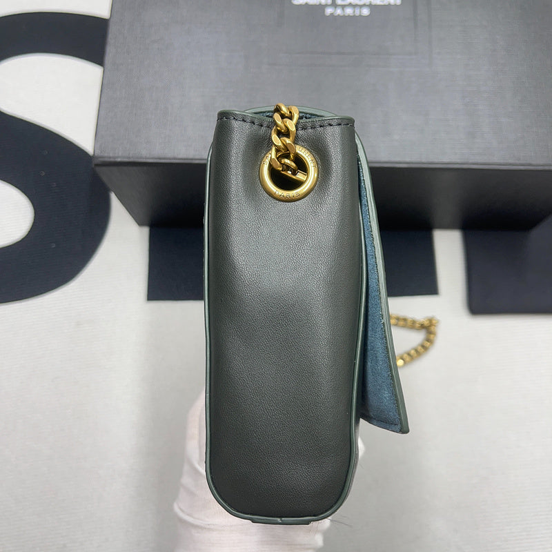Amelia - YSL Bag - 2042